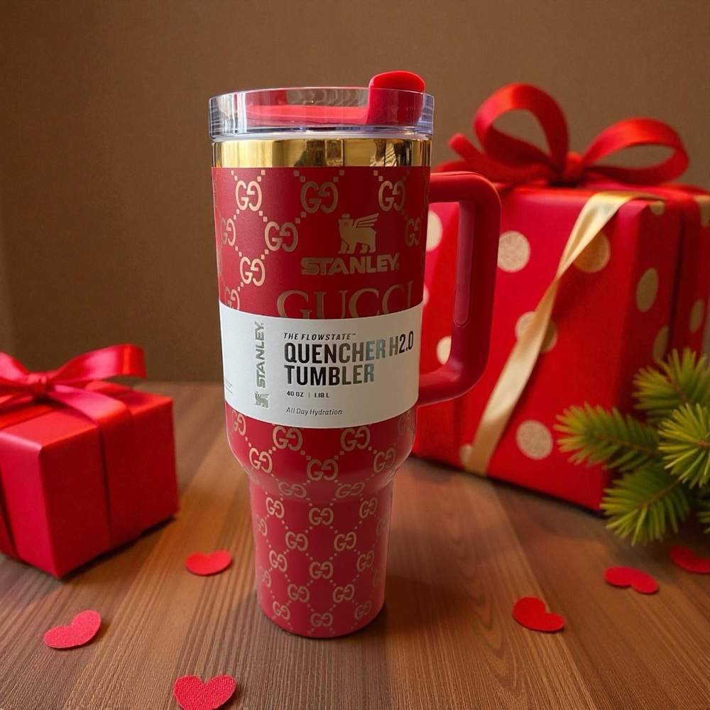 Stanley Festive Red Tumbler (40 Oz)